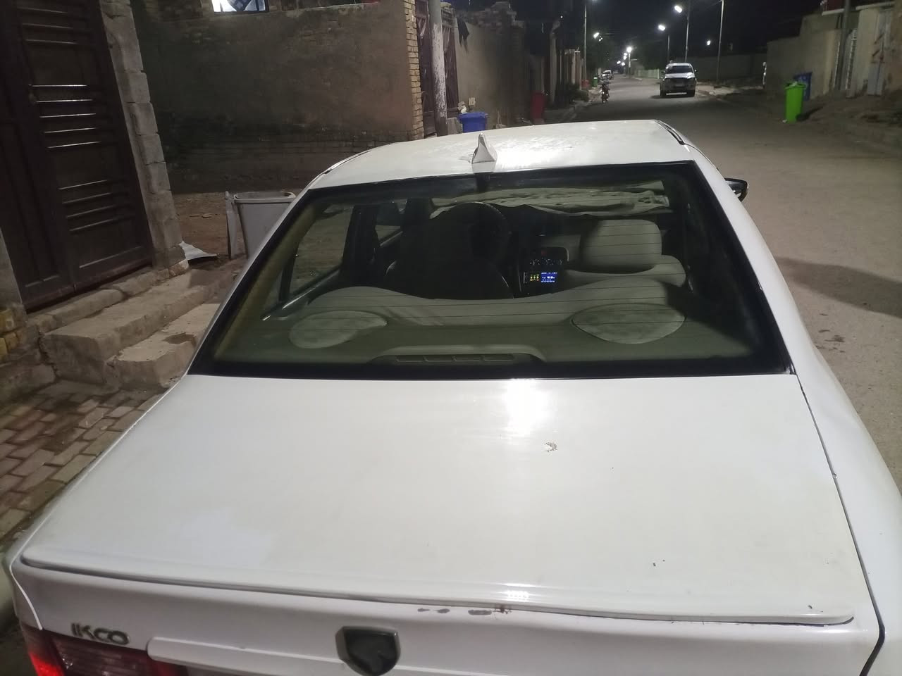 سلام عليكم سيارة سمند سورن مديل 11جاهزة من كلشي تدفه تبريد تخم تاير سنويه صاقطه صار شهر شرط تحويل سعر 35وبيه مجال قليل ***********
