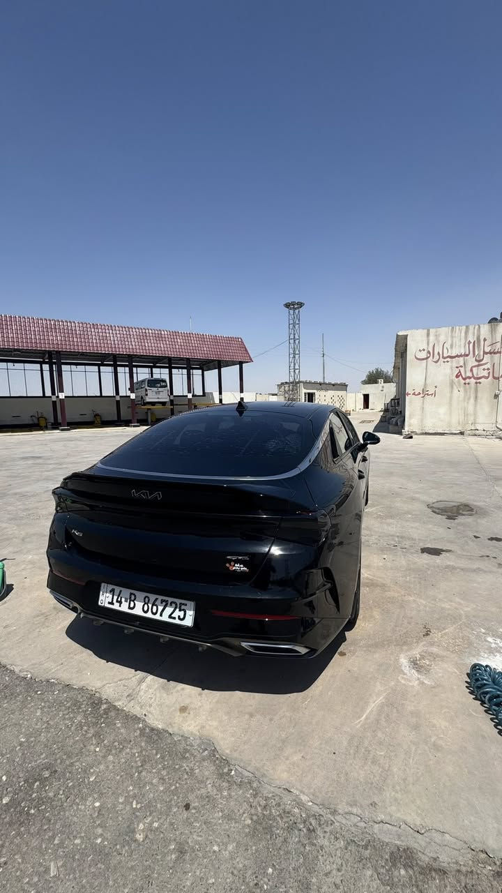 السلام عليكم k5 للبيع
موديل 2022 محرك 1600 تيربو gtline رقم بصرة حره باسمي تحويل ثاني يوم حادثها مرفق بالصور تبدبل بنيد فقط  
للاستفسار اكثر مكان السيارة بصرة الزبير
السعر ١٦٠ بيها مجال
***********
