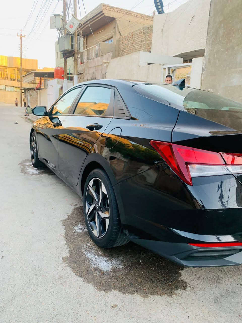 السلام عليكم الانترا موديل 23 السياره كلين  بسمي تحويل مباشر السياره جديده بمعنه الكلمه بدون حادث تبديل دعاميه فقط  فول مواصفات عده فتحه وجلد مكان السياره بغداد العبيدي *********** بيه واتساب
