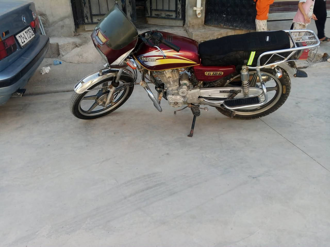دراجه جني ابو الكلا دراجه موديل 18 محرك ما مفتوح دراجه حيل نظيفه وجديده دراجه بعدها على دراجه على بلاد ناقصه بس باتري شقد ما تقول حلوه الدراجه سعر 400,000 في مجال بسيط شراي خليه يخابر على رقم الهاتف ***********
