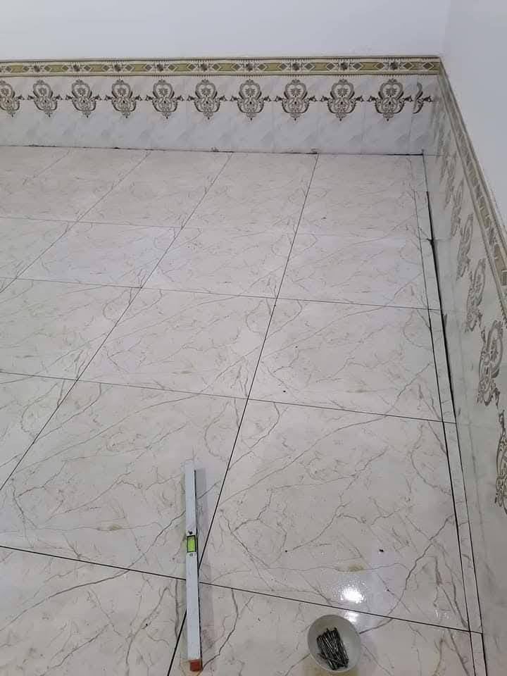 السلام عليكم دارزراعي خلف السجن الاصلاحي ماء كهرباء مجاري قريب على الشارع العام شارع الاسواق الزقوره ٢٠٠متر موبايل ***********
