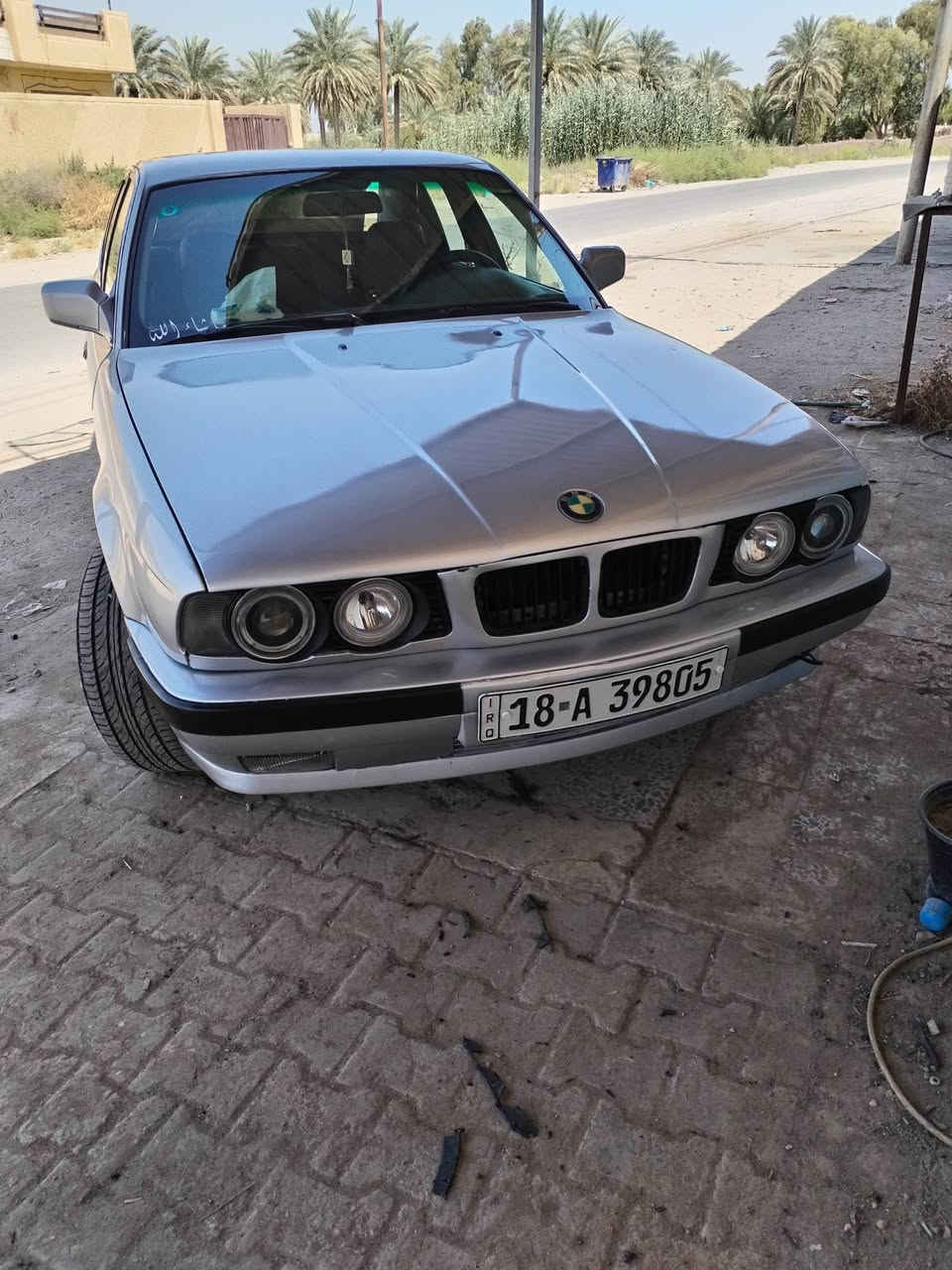 سلام عليكم 525محرك مفتوح تبريد فول حداديه امامي خلفي ***********مكان كربلا
