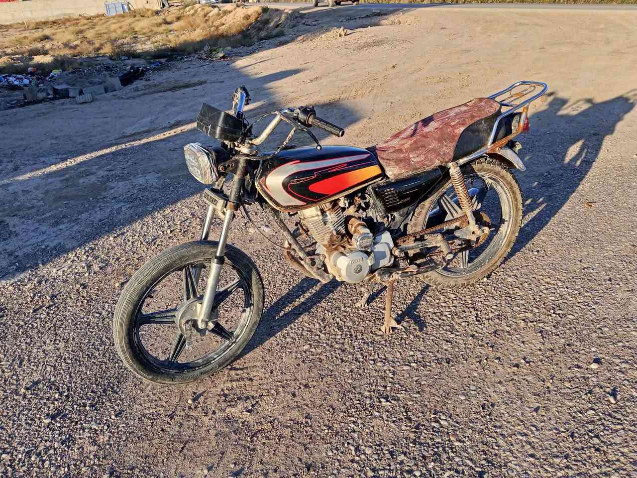 دراجه للبيع 4 نمر سلف اوراق اصولي يحتاجلها شوي ترتيب ***********
