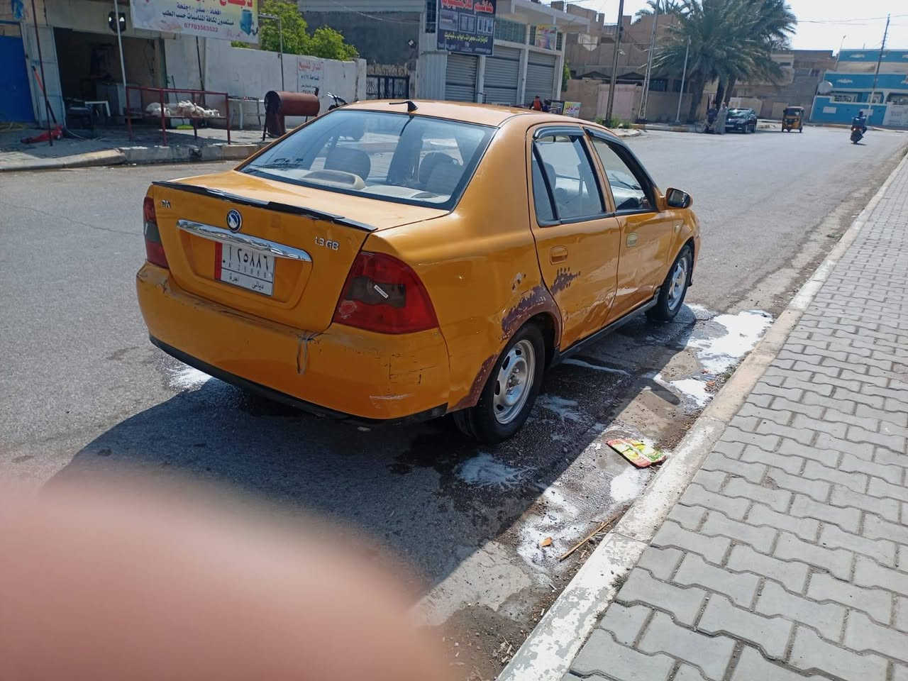 ياالله السلام عليكم جيلي موديل ٢٠١٢ سياره بلادي بدون صبغ بدون ضارر صدر امامي خلفي جديد مكينة كير كفاله عامه تخم تأيرات جديده سياره احله من صوار رقمه ديالى مشروع وطني بسم صاحب سياره شرطه تحويل مكان ديالى بعقوبة رقم اتصل على صاحب سياره *********** سعرها ٢٣ بيه مجال لطيبين
