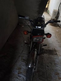 دراجة نارية • موديل 25 • ما تشتغل