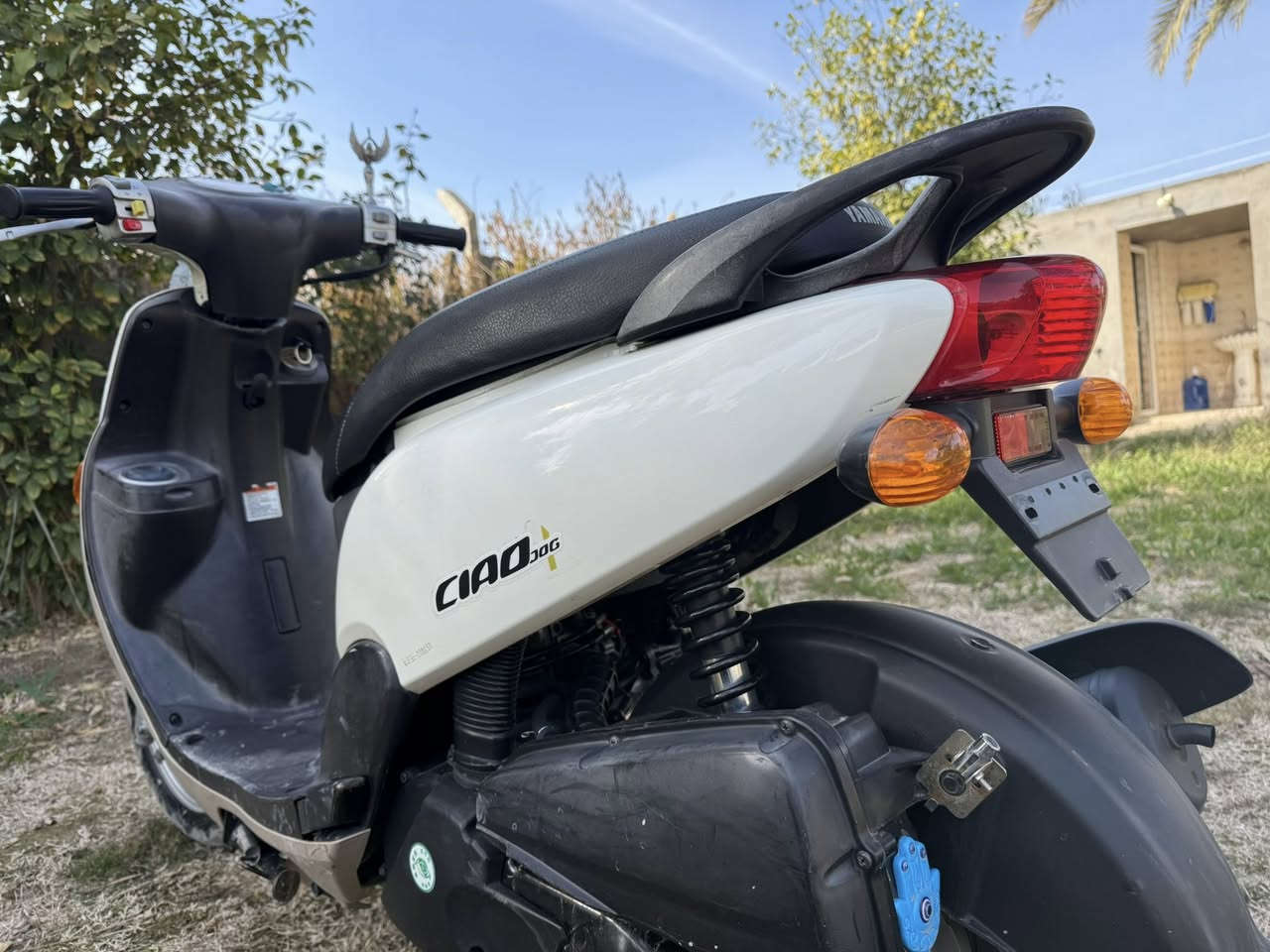 دراجه فله للبيع الدراجه حاويه ومكفوله جديده موديل 2012 السعر خاص*********** مكاني دغاره
