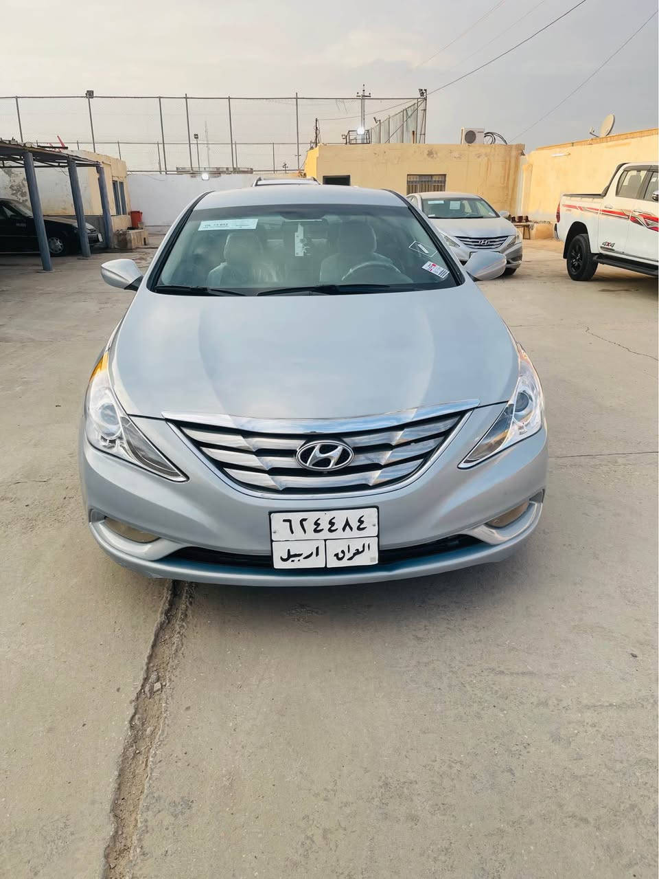 السلام عليكم للبيع سوناتا 2012 وارد امريكي بيهه صبغ بنيد فقط رقم اربيل بسمي جاهزه السياره سعرها 99 وبيهه مجال لشراي الاستفسار *********** بغداد, العراق
