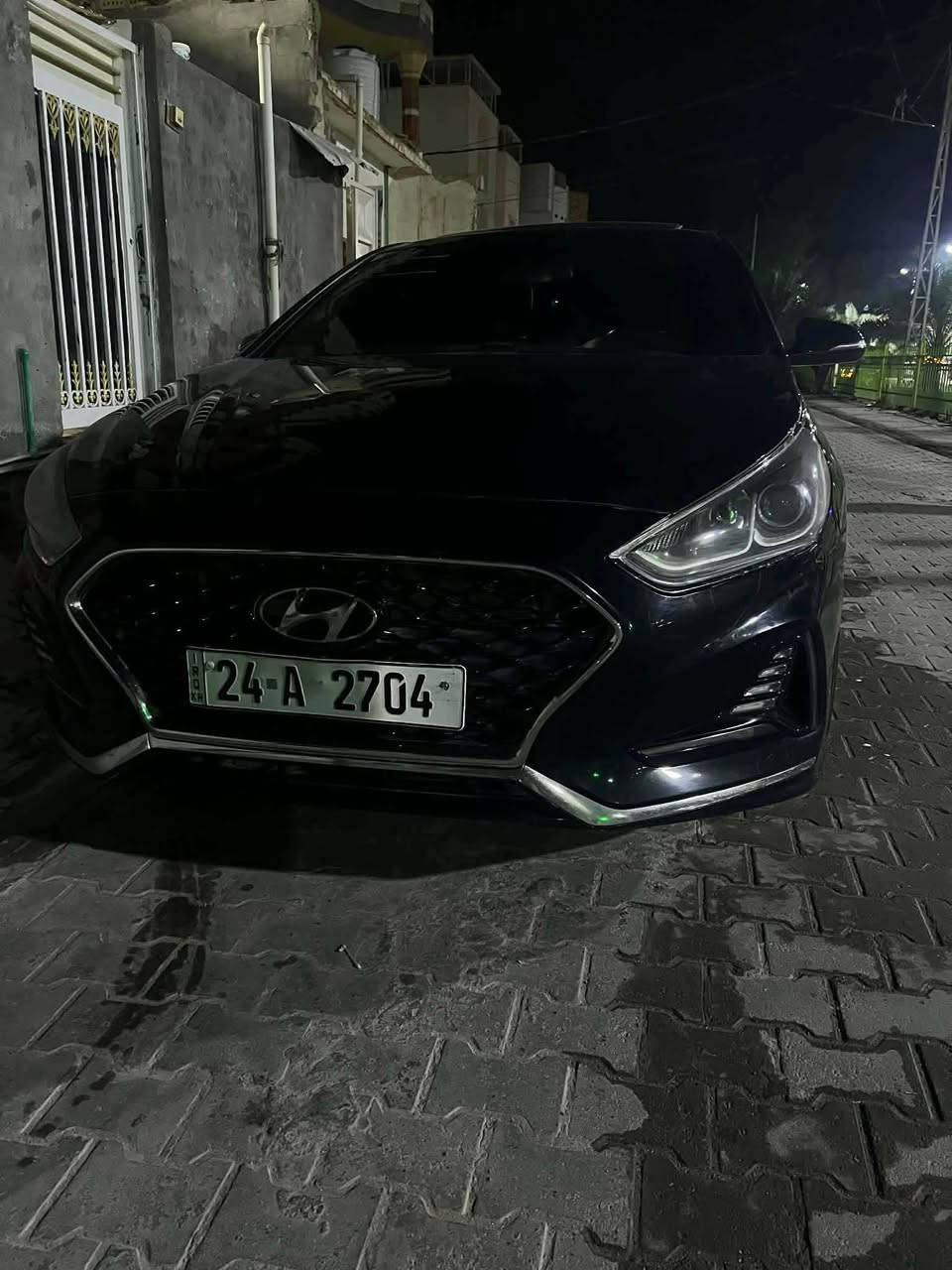 سوناته موديل 2018 موصفات سبورت معرفه 

حادثه جاملغً وبنيد بدون قطره دواخل 
تخم تاير جديد 
حداديه جديده
كير مكينه جديده 

العنوانً نجف لاشرف 

الرقم *********** النجف, العراق
