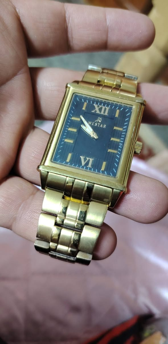 ساعات اصليه قيم
***********ويتس
