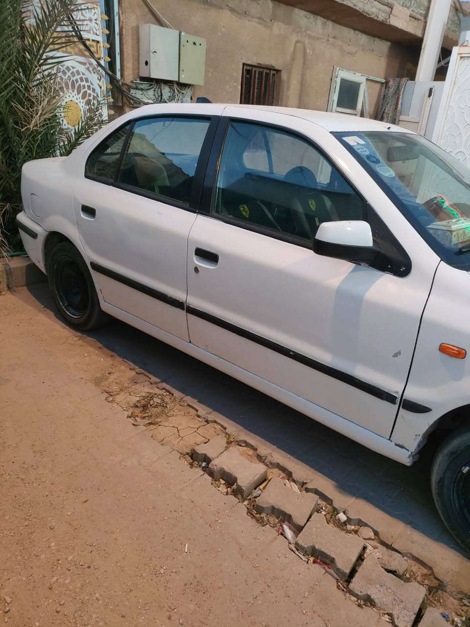 سلام عليكم سمند مديل 2009سياره جاهزة مكينه وكير وحدادية تبريد شغال بسمي سيار مكفواله من ضربه وطخه بس مصبوغه حزام أثر شخوط وجراد
سعر 35وبيه مجال
هاذة رقمي وللعلم سياره موجوده بنجف 
***********
