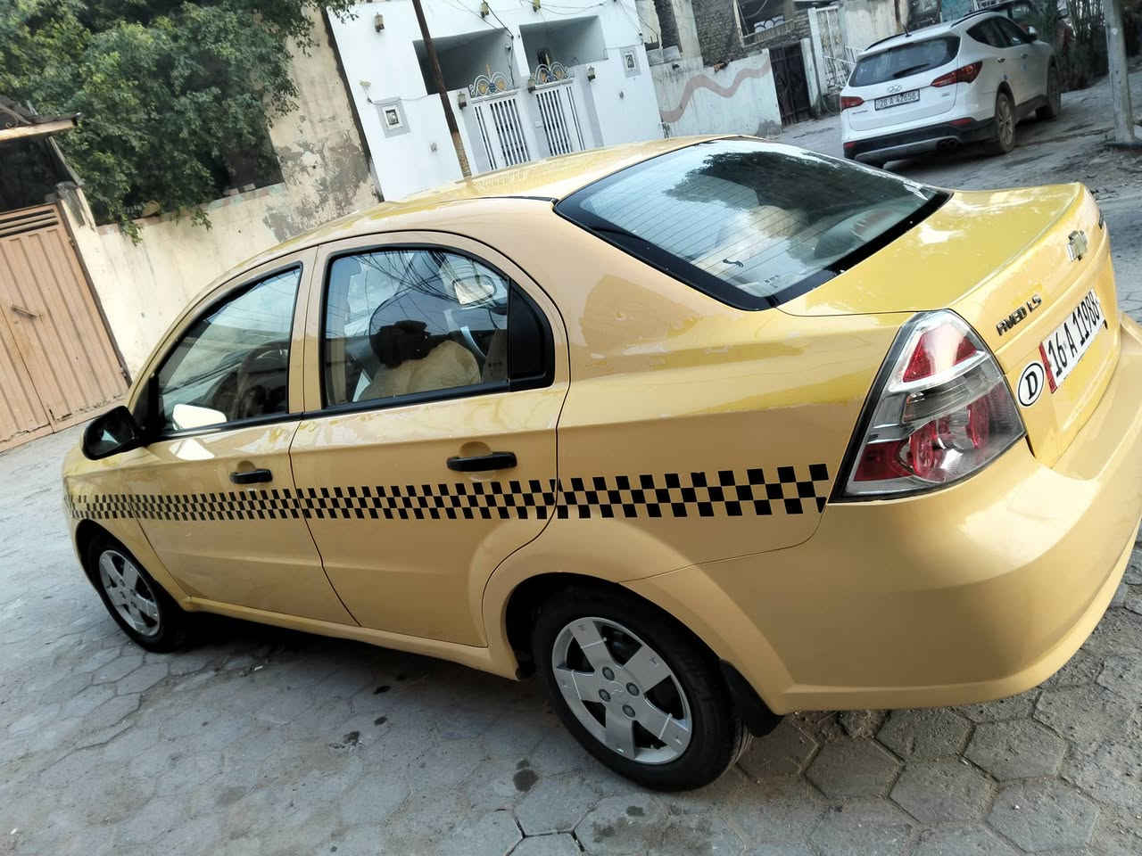 شوفرليت أفيو موديل 2011خليجي الشركة ألعامة بيها رشت صبغ بجاملغ الوره بدون ضربه مكفوله من تبديل والضربه گير محرك حداديه گله جاهزه السياره سنويه جديده مگان السياره بلنجف السعر (58)اتصال ***********
