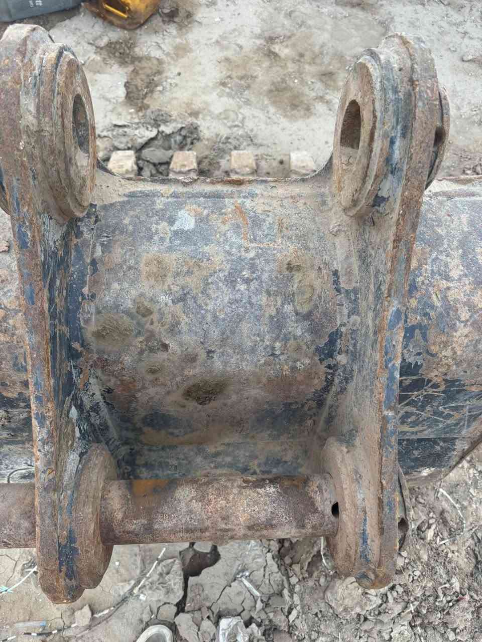 السلام عليكم للبيع كيله حفاره داش سكس كيله بحاله جديده جدا  السعر ١٠  الموشراي لا يتصل ***********
