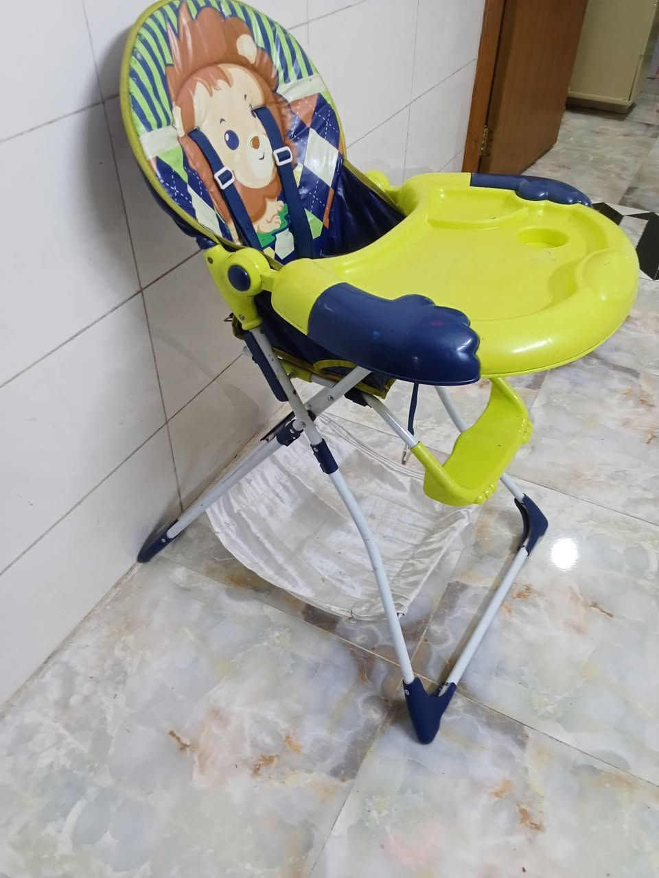 تخم ديوان عشر مقاعد ب275 ميز طعام ب55 ميز بلازمة مع رفوف ب75 بلازمة نت حجم 43 ب200 تيبل لامب ب5 جزامة ب5 طبلات ب25 طباخ ب10 كرسي طعام اطفال ب15


**إذا كنت صاحب هذا الإعلان وتريد حذفه لأي سبب، رجاءا أرسل رسالة إلى الدعم الفني**
