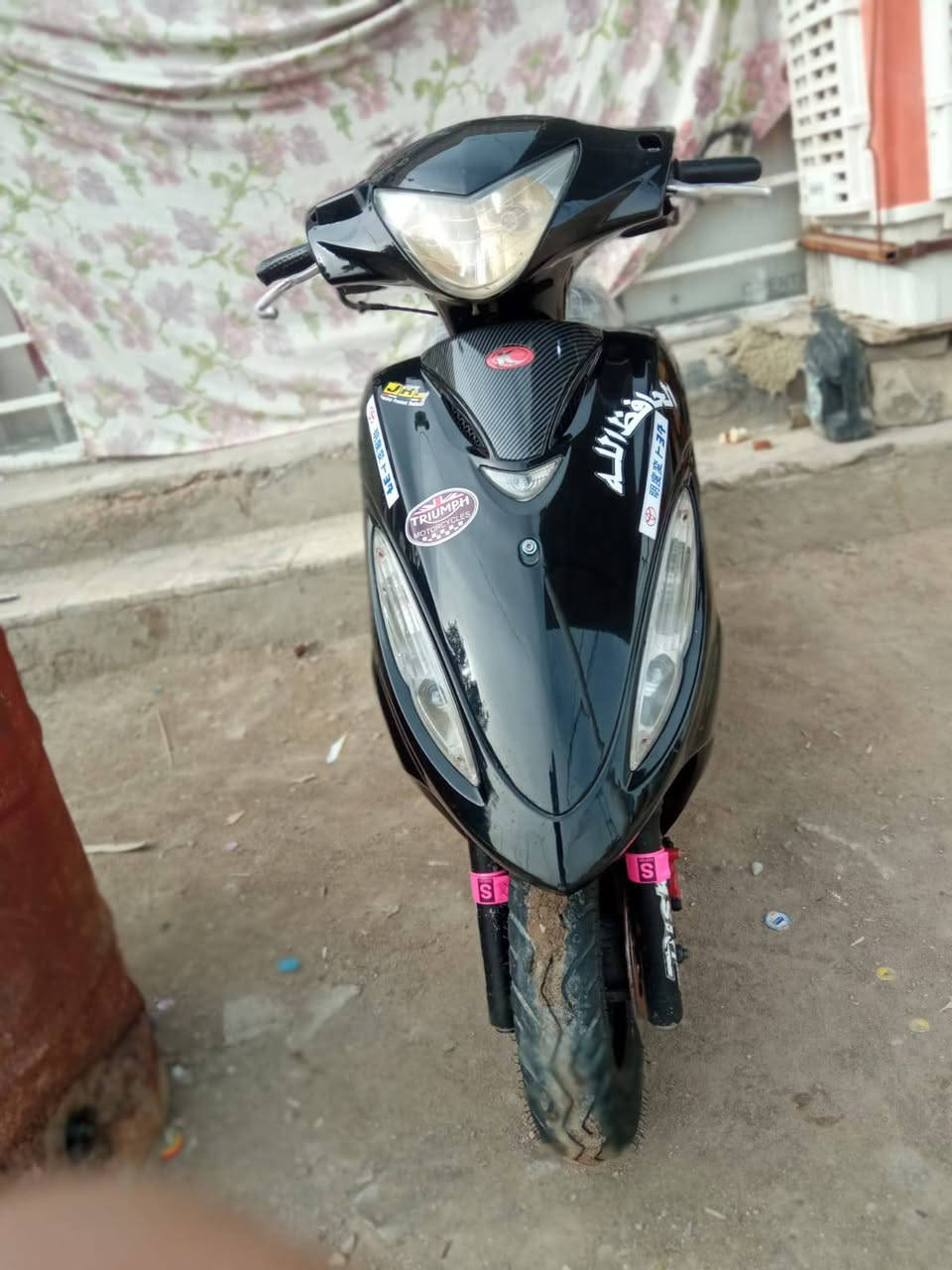 سلام عليكم دراجه كامكو جديده جي فور شرط شلعه ومعدل دراجه ماصارله هواي من طالعه ومصفوطه بل استقبال لان عندي سياره ب550 وبيه مجال للتوضيح دراجه وين متريد افحص كله فول ***********
