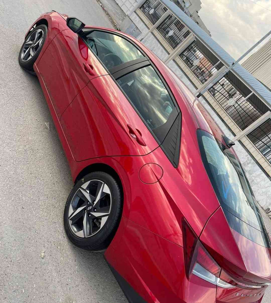 لسلام عليكم
النتر2023 وارد امريكيSEL فول مواصفات 
رقم بصره معوقين المعوق يسوي وكاله حادث بنيد فقط مبدل 
 بصمه  + بصمه صندوق 
فتح ذكي للصندوق عند الاقتراب
 تشغيل عن بعد بصمات ثنين
فول رادارات امامي + خلفي + جانبي 
 تبريد بيانو منفصل 
 اوتو هولد / كامره دوراه ذاتيه
 شحن لاسلكي / دخول ذكي 
3 وضعيات قياده / نورمل / سبورت / سمارت
 شاشه دجتال متصل
 شاشه عرض الاعطال
 محرك 2000 المرغوب دوش  لد امامي 
 فول تحكمات ستيرن
 نضام تثبيت السرعه الذكي رادار
 تحديد مسار 
وقوف ذاتي 
سياقه ذاتيه 
نضام تفادي الاصطدامات 
ويل كروم 17 وبعد هواي 
موصفات
ماشيه 40 الف السياره

مكاني البصره المعقل

  ***********

السعر 147
