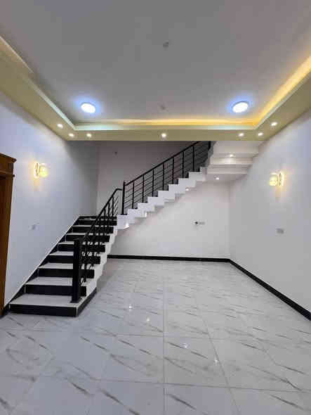 أسعد الله أوقاتكم بكل خير
تابع تفاصيل هذا البيت 👇🏻
فارغ وجاهز للمشتري ان شاء الله
تستلم بيتك بعد كتابة العقد .
طابو صرف زراعي عراقي 🇮🇶
………
#المساحة ( الواجهة 12م * النزال 12.5 ) = 150م
#يحتوي :: كراج . صحيات خارجية خاصة بالضيوف
كلدور . استقبال . صحيات داخلية خاصة بالعائلة
مطبخ . غرفتين منام . درج . صالة #حبس_بورد 
………
#العنوان :: إبي الخصيب - أبو كوصرة 
جهة السايدين الداخلي قرب حسينية الأمام القاسم
………
#الخدمات :: شارع تبليط 10م ماء كهرباء مدارس 
منطقة سكنية وهدوء والبناء فيها منضم وراقي
……..
#السعر :: 78 مليون قابل للتفاوض 
…….
#للأستفسار :: *********** متوفر واتساب
