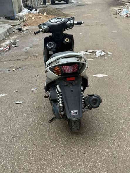 سكنس فحل دراجة ختم واحد مكينة خير من الله سعرها ٦٠٠ وبيها مجال مكاني بغداد البياع ***********

