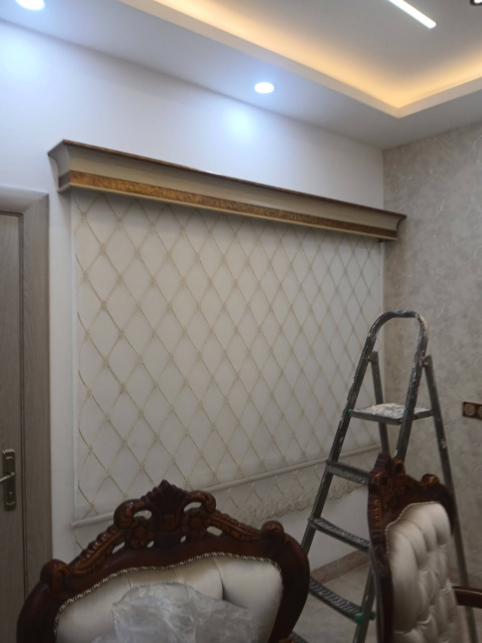 سلام عليكم  عندك ستائر او بردت غسل كوي تصليح تركيب نقل اي شي خاص بل ستائر داخل خارج الموصل اي موقع نجيك عل بيت   
الرقم *********** واسعر مناسب
