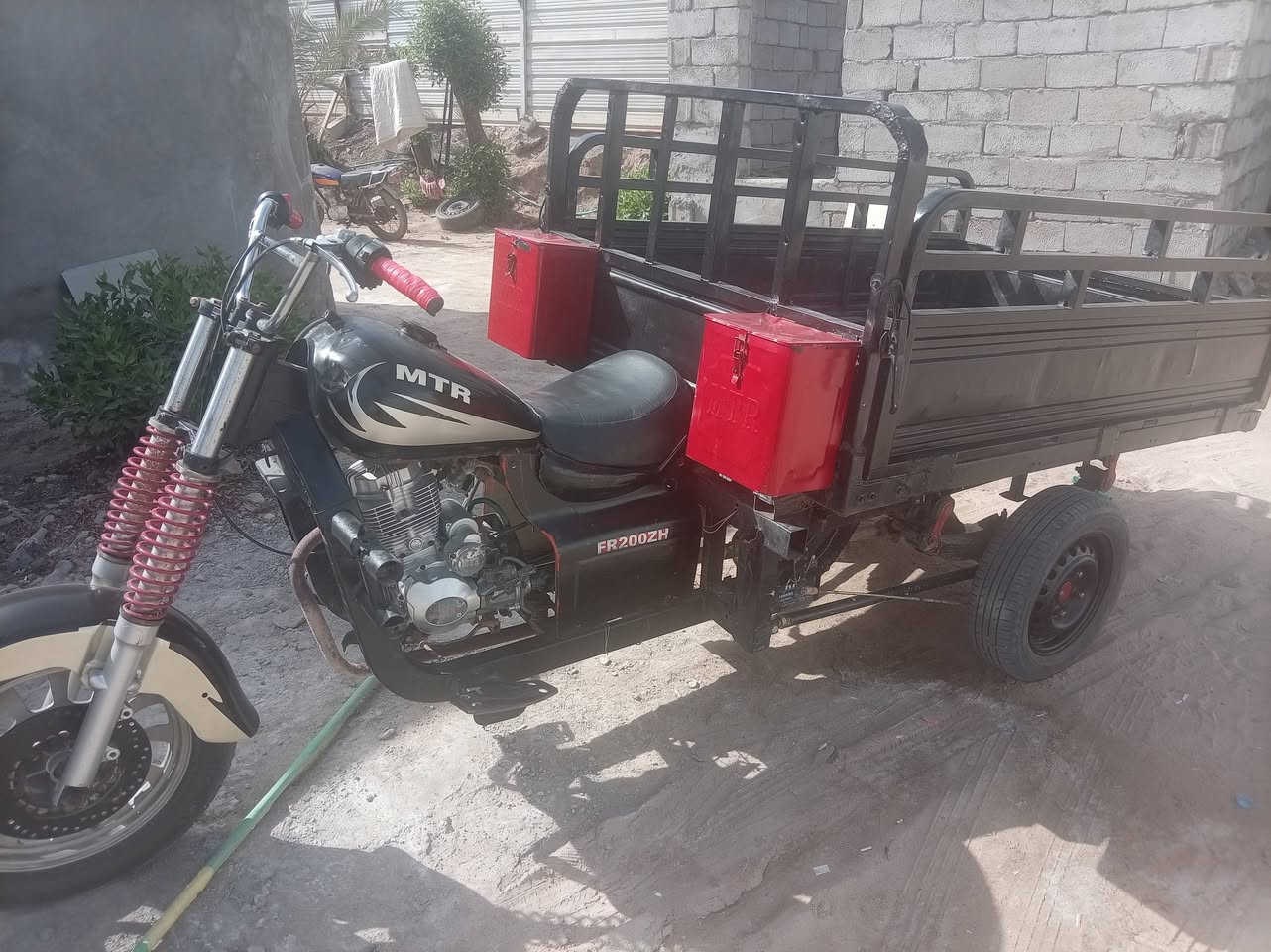 ستوته لیفان ادوات
لبیع سعر 900


**إذا كنت صاحب هذا الإعلان وتريد حذفه لأي سبب، رجاءا أرسل رسالة إلى الدعم الفني**