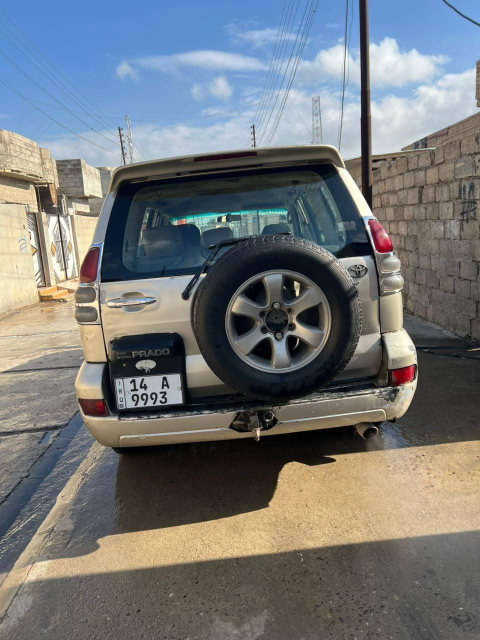 السعر 78 وبيها مجال مكاني موصل 
برادو 2006 v6 سلندر 
رقم دولي مميز تحويل وين ماتريد
تاكيه ع صفحه صبغ عام 
داخل صاج شاشه بلازمه
دبل تانك
ي بانزين بلادي 
منضومة غاز بيها
كشنات كهربائي وهيترات تدفئه
محرك وكير نضاف 
قفل مركزي
طخم امامي جديد 
بور جديد  
سياره يعوزها مصرف
سعرها78وبيها مجال 
استفتسار ***********
