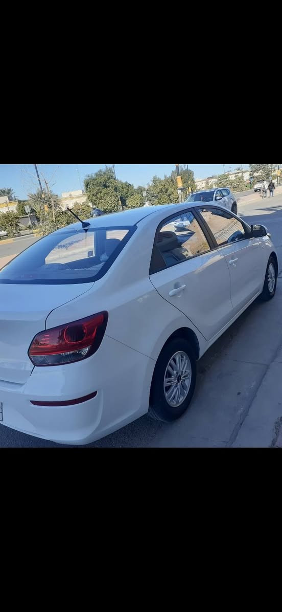 سلام عليكم 
كيا بيكاس موديل 2023 سياره ماشيه 35 رقم بغداد مكان كربلاء سياره فول عدا البصمه شاشه فتحه ويلكب سياره مال شركه عامه سياره مكفوله حره تحويل ثاني يوم السعر 123  
***********
