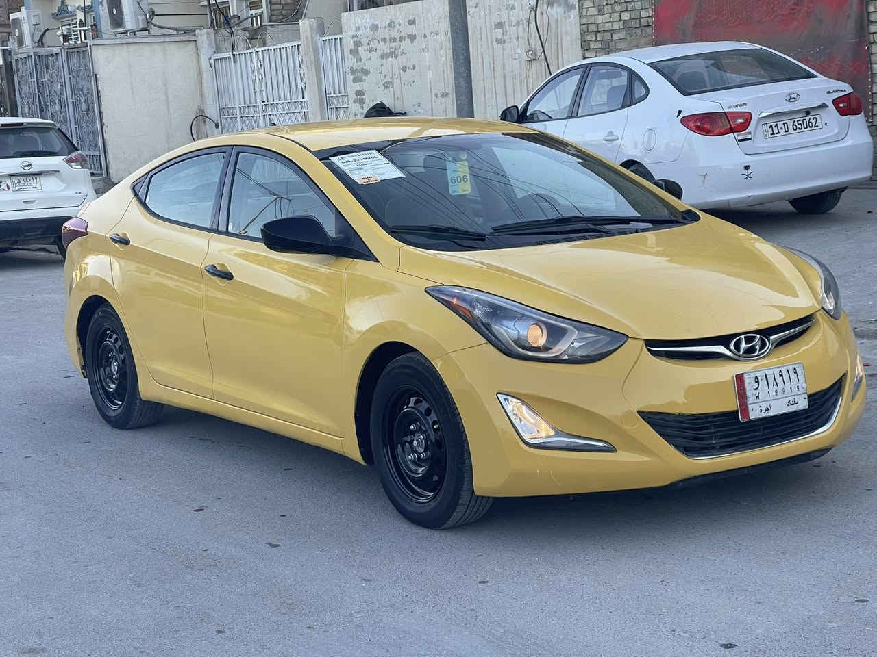 النترا 2014 وارد امريكي حادثها بنيد مبدل فقط بدون دواخل وسونرها موجود سياره بلاديه ليبل واحد كلها بدون معجون 
محرك 1800 دوش شرط ممفتوحه صدر جديد كير مكينه كفاله تخم تاير هسه شاده داخل بيجي كشنات كهربائي شاشه كامره ماشيه 154 mil اي نقص مبيها مكاني البلديات *********** السعر 112 وبيها شي قليل
