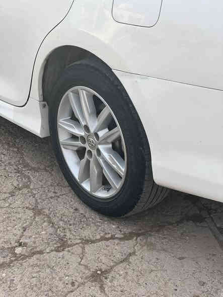 سلام عليكم 
كامري للبيع 
موديل2013 
كير ومحرك شرط
تواير وصدر جدد 
عنوان شرقاط 
السعر 118 وبيها مجال للطيبين 
الرقم ***********
