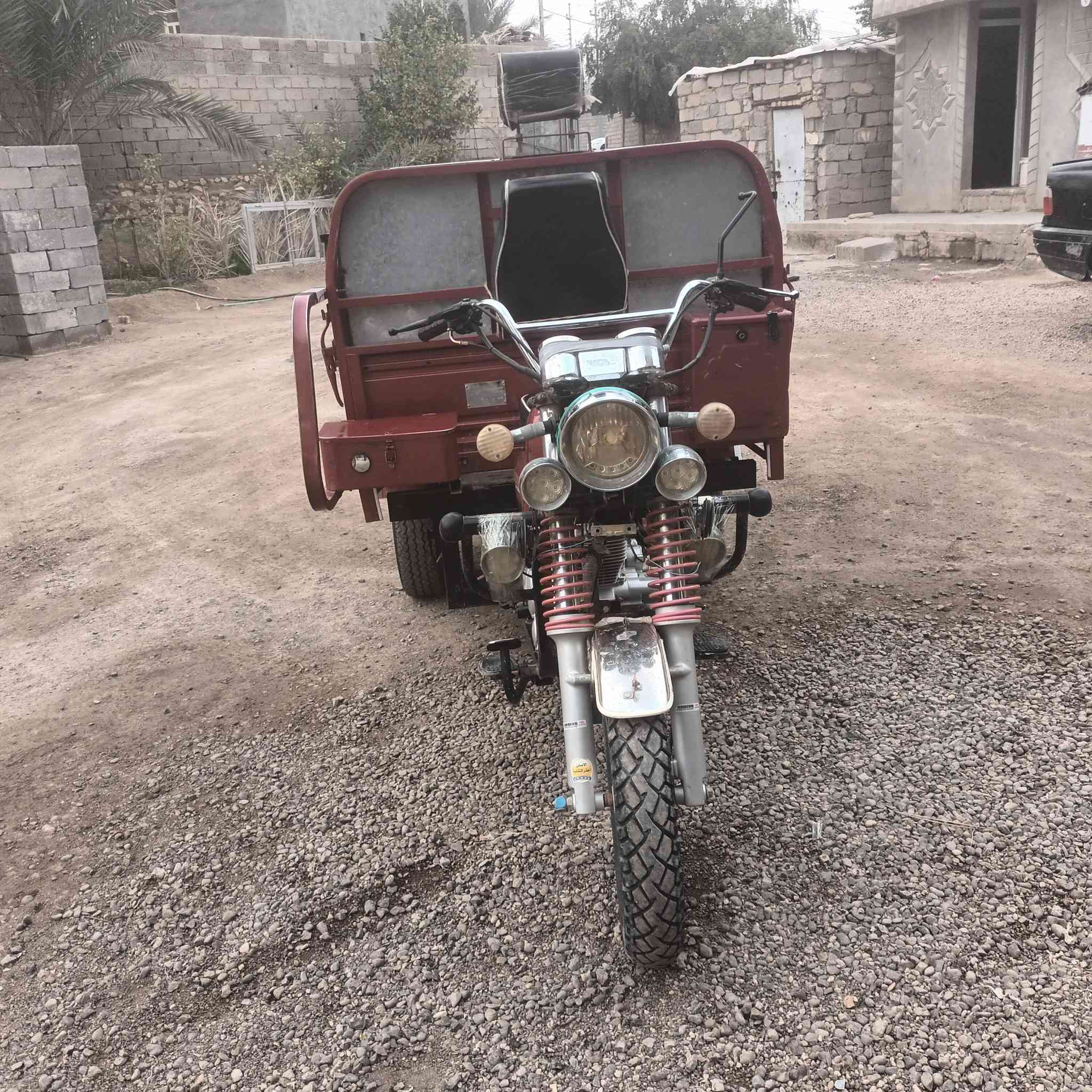 سلام عليكم ستوتة للبيع موديل 2023 مرقمة نضيفة الاستفسار ***********
