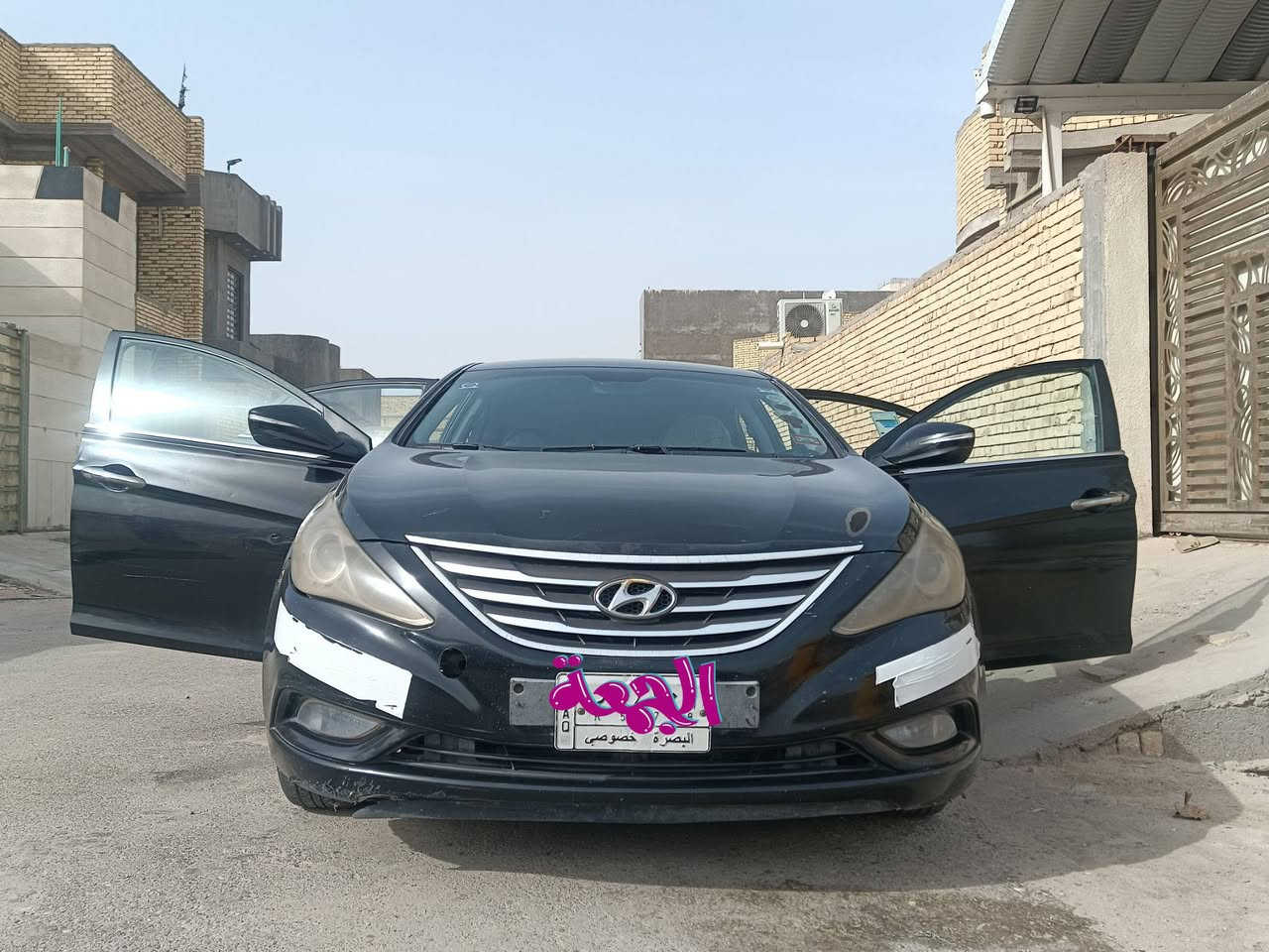 سوناتا موديل 2012 وارد كوري بيه صبغ ثلاث قطع الجاملغات الخلفيه وجزه من الباب فقط مكينه 2000 LBI تبريد وحداده وكير ممتاز تحويل مباشر غير التحويل ما ابيع السعر 88 وبيه مجال بسيط للاستعلام ***********
