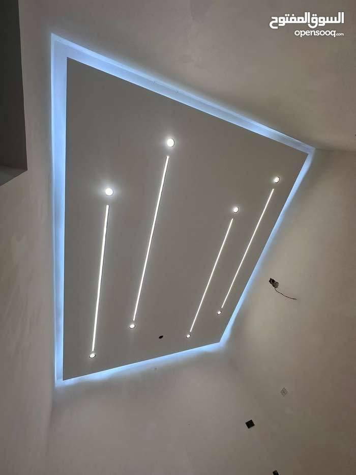 خلفه ديكور معجون وصبغ وترميم لبيوت بسعار مناسبه بصره ***********
