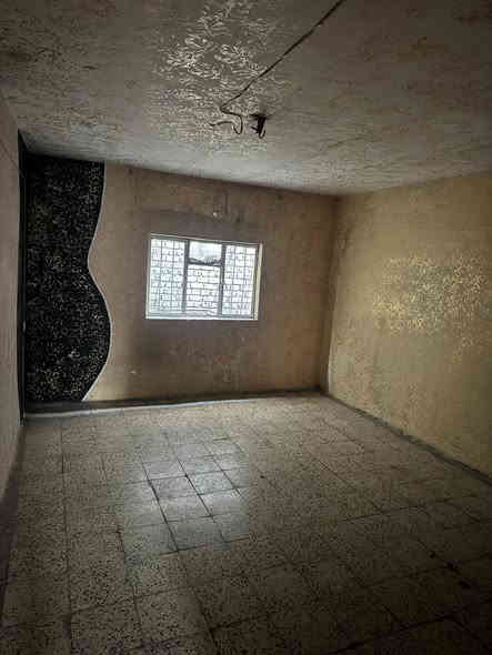 مشتمل للايجار الشعب سوك شلال  خلف جاتو باريس
٨٠ متر ستقبال وحولي خدمات ومطبخ كبير 

الطابق الثاني (٢) نوم 

معروض بمكتب الكناني ***********

٤٠٠ الف قفل
