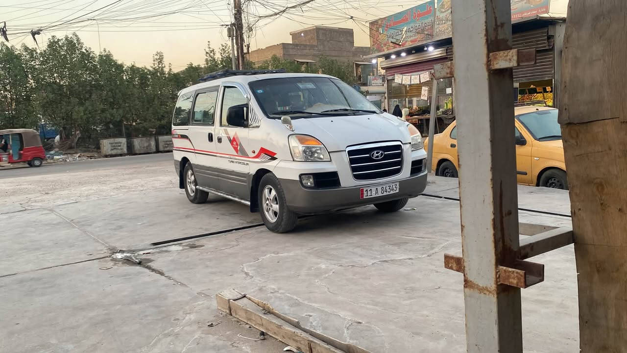 للبيع ستاركس موديل ٢٠٠٧اصل تبريد شغال وي سويج مكينه كير اوتو اكسل كفاله الكشر شوفك عينك معمر شواصي معمره داخله يخبل عندي صور للداخل مدوشمه كله تخم تاير سعر ٧٣وبي مجال مكاني بغداد بل مشتل هاذ رقمي للتواصل ***********
