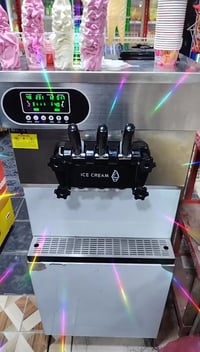 للبيع للاستفسار علا الخاص او 07744901738 واتساب