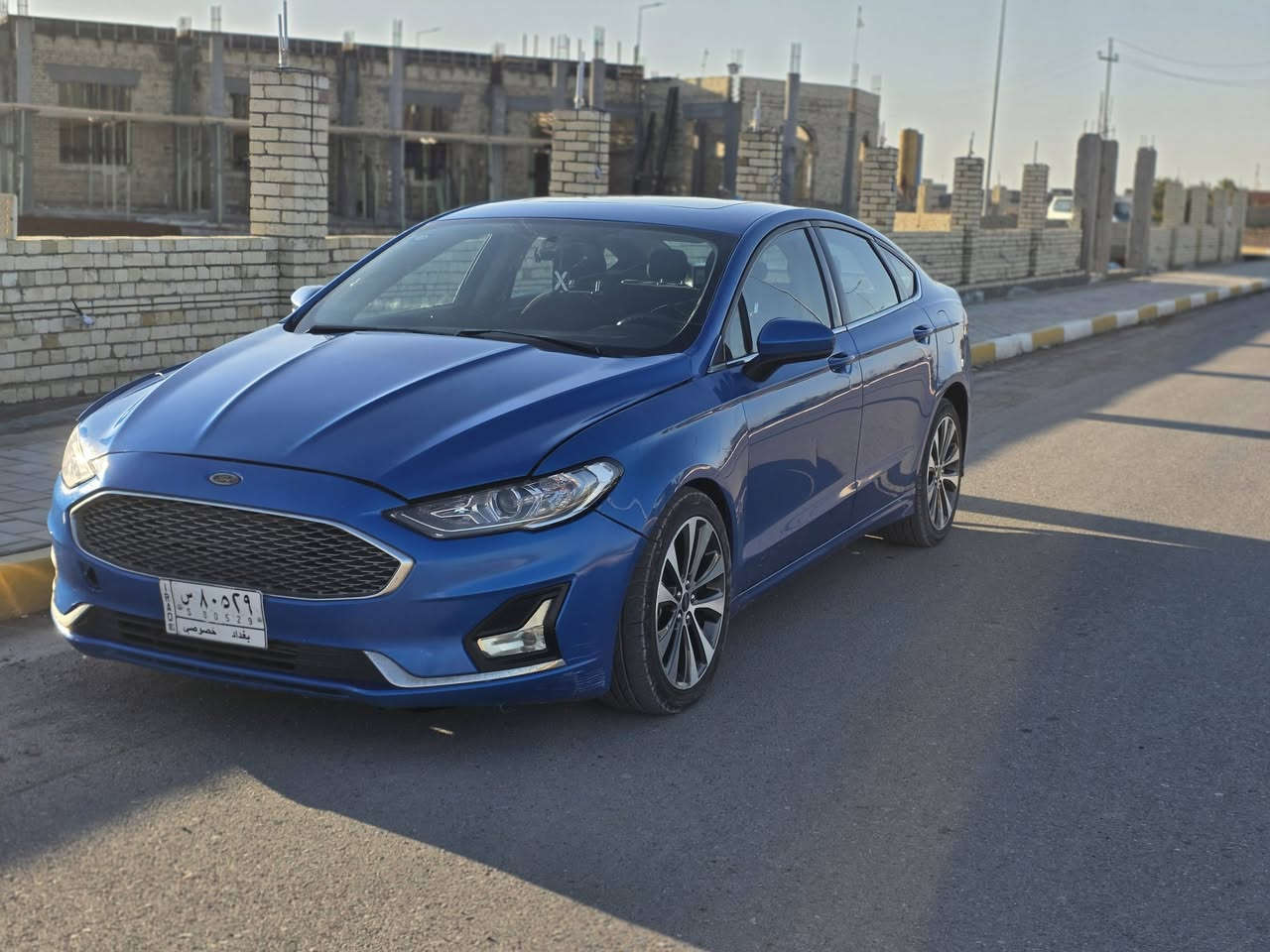 فورد فيوجن رقم بغداد معوقين عليها غرامة ٦٠٠ الف تنزل من سعرها،  موديل 2020 مكينه 2000 تيربو ماشيه( ٧٠) الف ميل فول موصفات
-بصمه  + شفتات بل ستير -تشغيل عن بعد ،رادارت خلفي امامي ،تحديد مسار ،فتحه،  تبريد قطعتين، +تدفئه +كهرباء ، كود فتح باب شاشه اعطال + عداد ديجتل الكترون ،هند بريد بصمه كير ماوس ،كامره خلفيه دواره  شاشه سوني ،رادارات خلفيه +حساسات خلفيه+ نقطه عمياء .. الخ 

كير ومكينة مكفول .. السيارة نشطة وخير من الله مع العلم بانزين كله عادي 

ضربتها من امريكا بنيد وجاملغ بيها ملاحضات بسيطة نزلت من سعرها ، 

بيع سريع السعر ١١٥ 
***********
