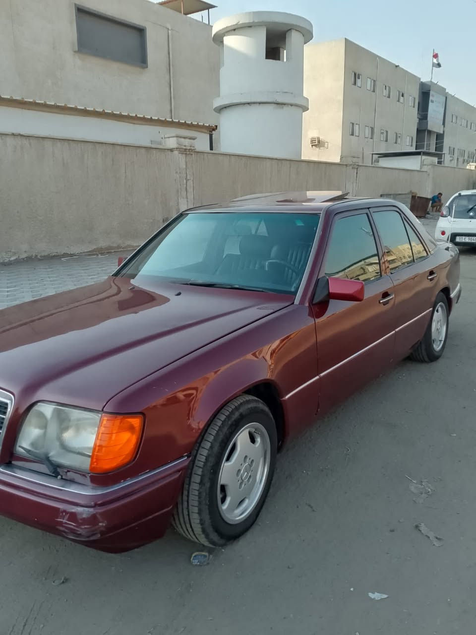 للبيع مارسدس بيبي موديل ٩٢ مكينه بلاد عنكبوت قبق اسود سياره بحاله جيده جدا لا ضربه ولا خياس شواصي ابلاد قواعد بلاد سلايت شغال تبريز شغال سنتر لوك شغال كلشي شغال بيها برده خلفيه كشنات كهرباء رقم بغداد تحويل ثاني يوم بيع ومراوس سعر ٦٨ مكان بغداد العبيدي ***********
