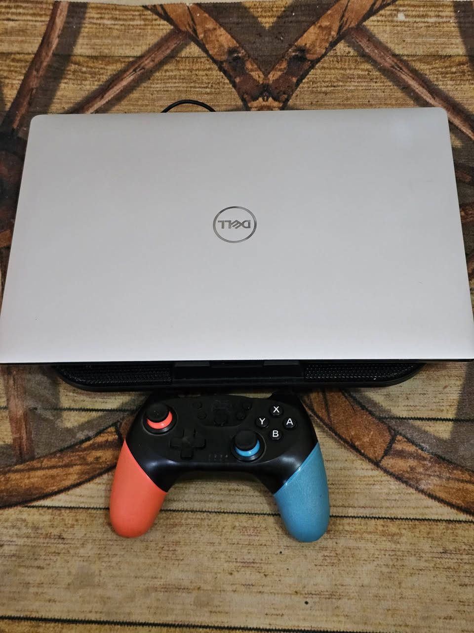 اللابتوب فئة ورك ستيشن Dell5530 مال العاب وبرامج ثقيله وهندسة 
Dell precision 5530 (workstation)
i5 8400 H
Ssd 512
  Nvidia quadro
 p1000 4GB
كرت شاشة خارجي يفتج 4  وداخلي 8 يفتح
  المجموع 12 جيجا
نسبه النظافه 95%
رام 16 والهارد 512 
واتساب ***********
