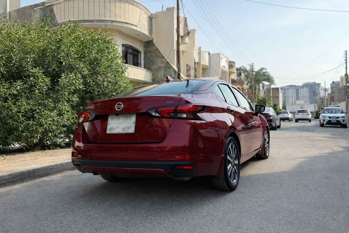 نيسان فيرسا ٢٠٢٠ SV 
ماشيه 87.000 كم 
بدون صبغ بارد بسيط بلجاملغ  مع تكحيل 
ايرباك فقط برده 
مرايا تعتيم ذاتي 
اشاره ترحيب 
بصمه 
شاشه كار بلي 
رادار امامي خلفي 
مانع تصادم امامي خلفي 
تنبيه خروج مسار 
نقطه عمياء 
اناره ارضيه سبع الوان
اناره دوسات خارجيه بلادي  
عداد ديجيتال  
داخل لونين 
تحكم ستيرن جهتين
السياره بدون نقص جاهزه 100%

للاستفسار الاتصال 
***********
غير متواجد على الفيس
