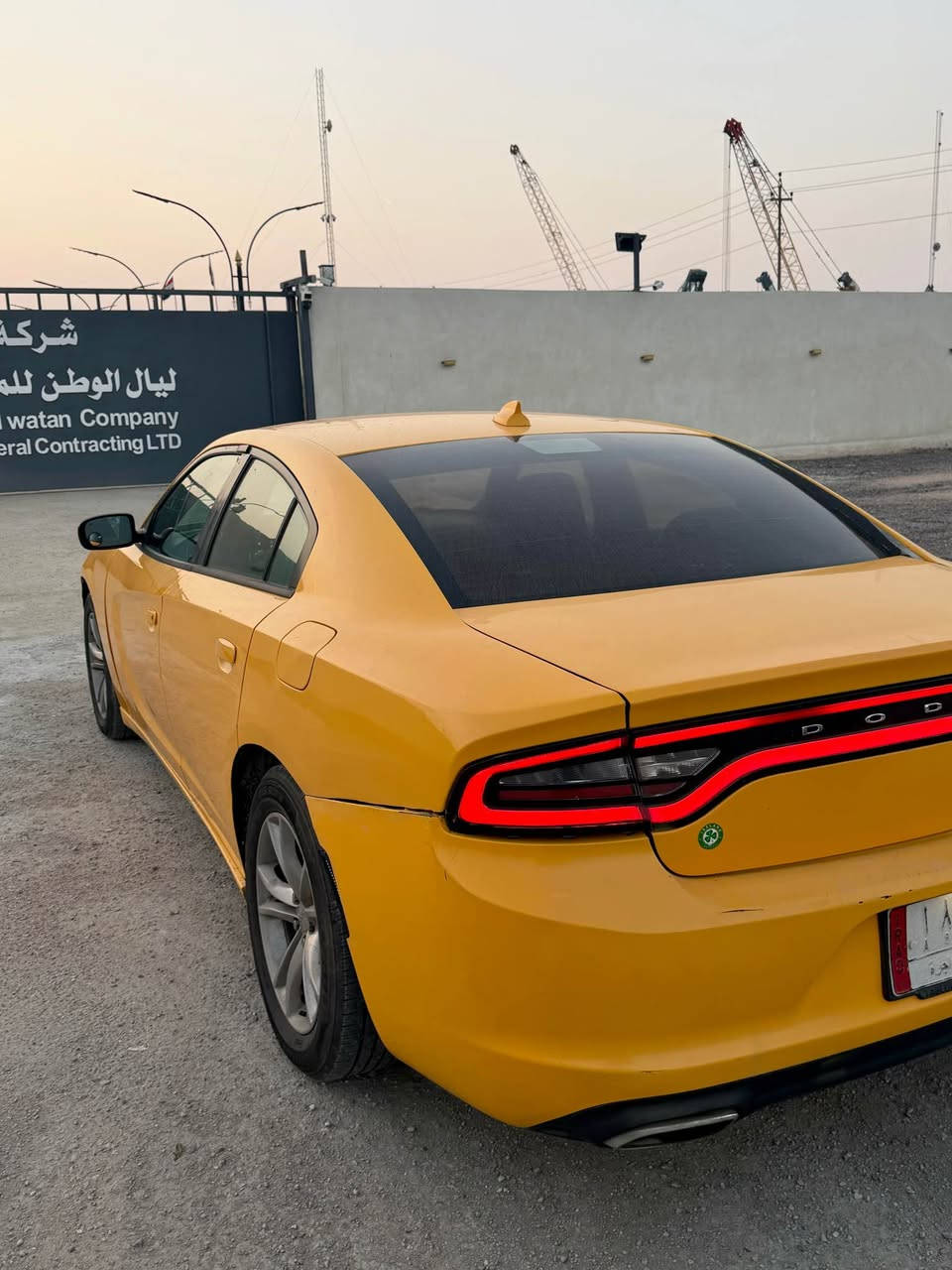 السلام عليكم. للبيع جارجر موديل2016 معلايه 2018.  رقم ذي قار ترقيم قديم   محرك 3600.  6 سلندر گير مكينه شرط الفحص حدادة تخم تاير كهربائيات  بيها منضومة غاز كامله وجديده
 وارد امريكي حادثها الجاملغ الخلفي الأيسر  وبيها خط وبحث ذي قار نجف   المكان البصرة الزبير السعر 165 رقم الهاتف للاتصال *********** الزبير, البصرة
