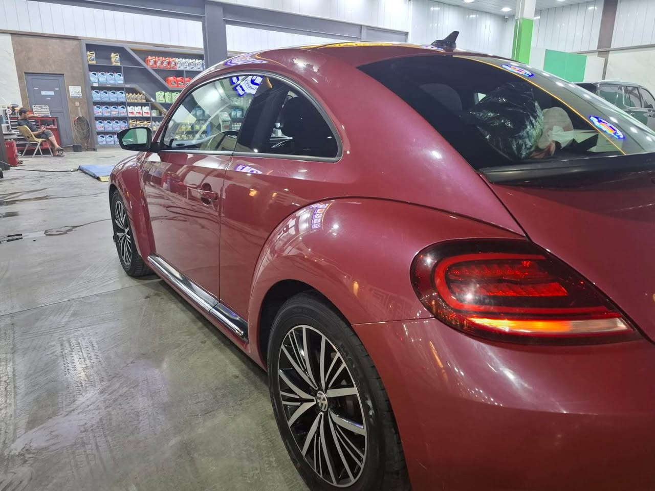 للبيع بيتل موديل ٢٠١٧ محرك ١.٨ t  فول مواصفات 
بصمه تشغيل
بصمه ابواب
شاشه حجم الكبير
تبريد بيانو 
لايت امامي زينون 
محرك .1800
ماشيه 62000 مايل
سيارة جاهزة على اخر حبايه  
حادثها اربع اصابع يعني هيه والكلين سوه رقمها اربيل باسمنا تحويل مباشر بالعافيه على الياخذها

السعر 135 ورقة وبيها مجال بسيط

مكان السيارة شارع فلسطين 
*********** بغداد, العراق
