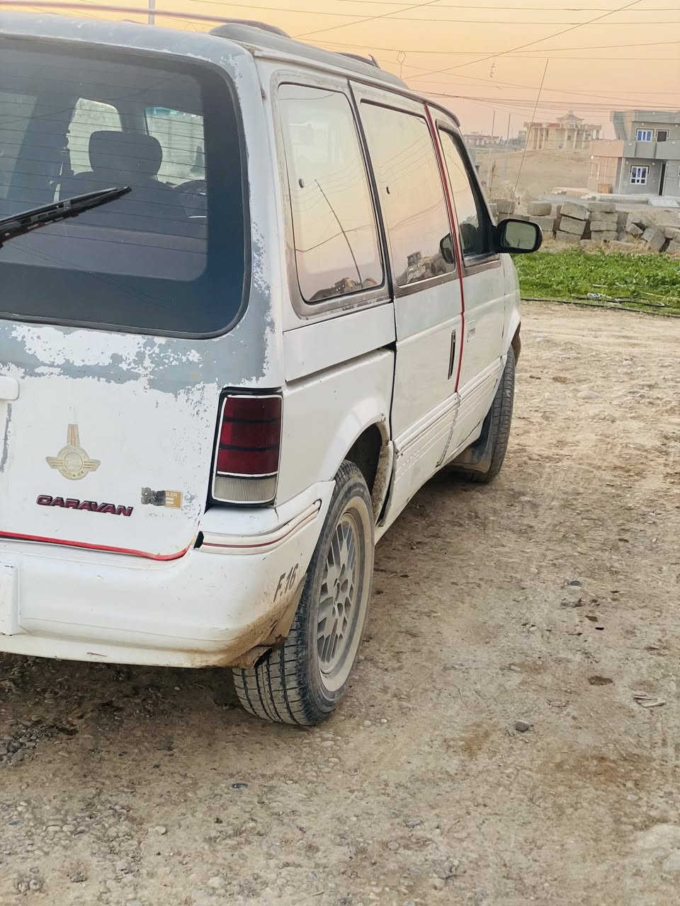 سياره دوج كلايزر شاصي كصير كير بس نمرتين بي خربطه محرك بحاله جيده كهربائيات كلها شغاله تقزيباً توايرها جدد ويل كب مابيها ولا ضربه صبغها جارد خياس مابيها ارضيه جلد كشناتها بحاله جيده  مسجل شغال ((((((((((شرط الوكاله والتحويل ))))))) مكاني الشركاط  قرية شكراً
اطلب عليها ٢٥$
اتصل ***********
