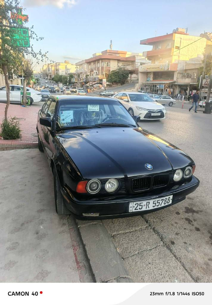 BMW سەیارەیەکە تا بڵێت بێ عەیبە مۆدێل 1991 چوار تاییەی لۆکی لەسەرە سەنەوی بە ناوی خۆمانۆیە ڕەقەم کەرکوکە ناونیشان سلێمانی بۆ زانینی نرخ ژ.مب
 *********** كالار, السليمانية

