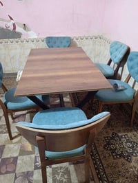 ميز طعام • للبيع • سوق الشيوخ