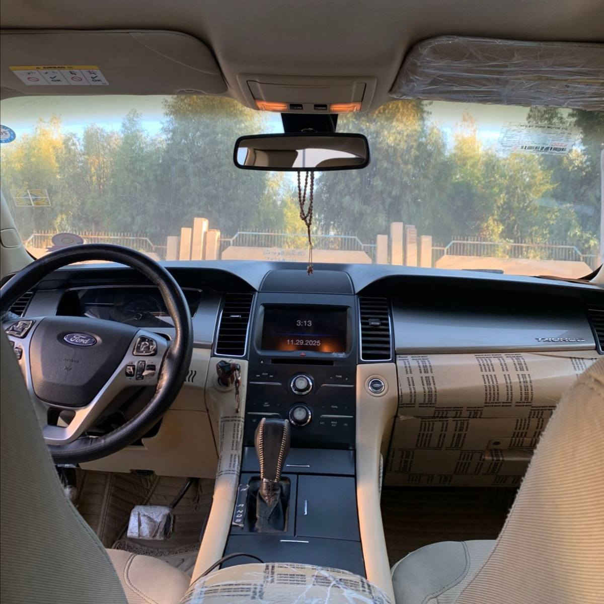 فۆڕد تۆرۆس 2013 مواسەفات / SEL نیڤا 
خلیجی شەریکەی نیڤا
نموونە لە پاکی و جوانی سفری ئێرەیە
ناو زەرد ، سڵاید ، شاشە گەورە ، 
٣ شاشە ، شەغال ، تەبرید لەمس ، 
تەبرید سەر سوکان ، سوکان ڤۆڵیۆم ، 
تحدید سرعە ، کوشن کارەبا ، حاسە ، 
ئاوێنە هیتەر ، ئاوێنە فۆتۆ ، ئاوێنە کارەبا ، 
کۆدی دەرگا ، جام ئۆتۆ ، حاسەی تایە ، 
لایت ئۆتۆ ، دژە خلیسک ، 
سیستەمی کۆمپیوتەریە خۆی چێکی خۆی دەکات 
١٩٥هەزار کیلۆمەتر ڕۆشتووە ،  
تەنها یەک دەرگای ساردی هەیە و هیچی تر 

سـعـر : لە کۆمێنت داوابکە ڕاستەوخۆ بۆت دێت 📥 

گێر و مەکیەنەی بەشەرت 
هیچ کێشەیەکی تێدا نییە 

ژمارەی خاوەنەکەی 
***********
