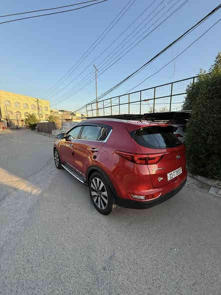 السلام عليكم 
سبورتج 2018 
ضمان الشركه الدوليه / لون  ماروني 
كفاله عامه  السياره جديد كلش واحله من الصور بهواي 
على وضع الشركه 
تخم تاير جديد وباتري جديد 
لايت زنون منضومه كامله شادله  دوسات 
مواصفات السياره حساس امامي خلفي ثلاث انضمه قياده سبورت مكينه 2000 اشاره بل مري ومري شفط كروز سرعه تبريد قطعتين باقي مواصفات السبورتج قماره حديد معروفه سبير ما نازل ماشيه 55 الف حقيقي الكتلوكات والسويج الثاني بعدهن بل جيس رقم جديد انكليزي بغداد رايده 190 وبيها مجال مكاني بغداد الكرخ ***********
