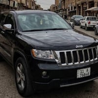 كراند شيروكي • ٢٠١١ • ٦ سلندر