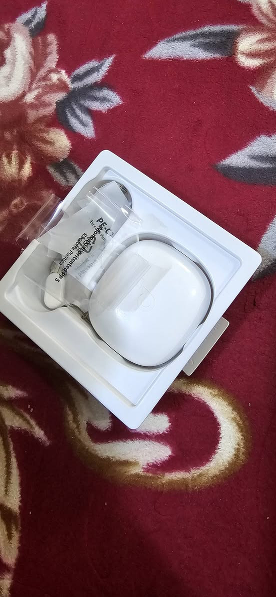 جاية بضمان عين الفهد
جاية بضمان عين الفهد
سماعة soundcore r50i مستعملة نظيف
مشغلات بحجم 10 ملم،
صوت جهير عميق بتقنية BassUp،
 بطارية تدوم حتى 10 ساعات بشحنة واحدة و 30 ساعة إضافية مع علبة الشحن،
مقاومة للعرق والماء بمعيار IPX5 (أو IP54 في بعض النسخ)،
وبلوتوث 5.3 الاحدث لاتصال مستقر
سعر: 12 الف
المكان بغداد حي العامل
***********
