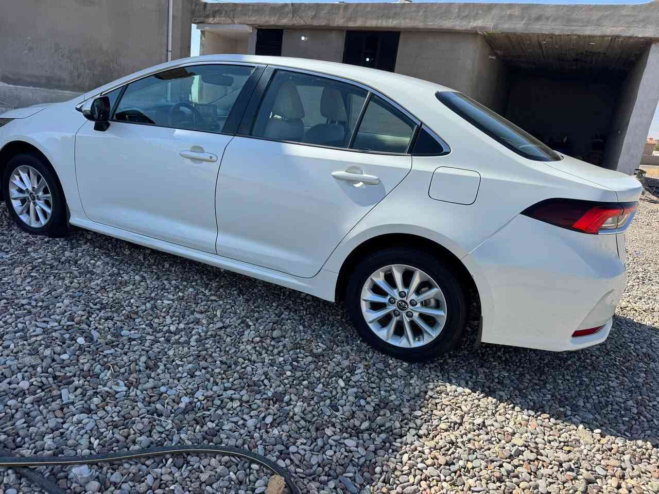 كورله 19 خليجي كلين تايتل سنويه جديده السياره خالصه  بس بيه حالوب قليل السعر 147 بي مجال  العنوان الحويجه الحلوات رقم موبايل ***********
