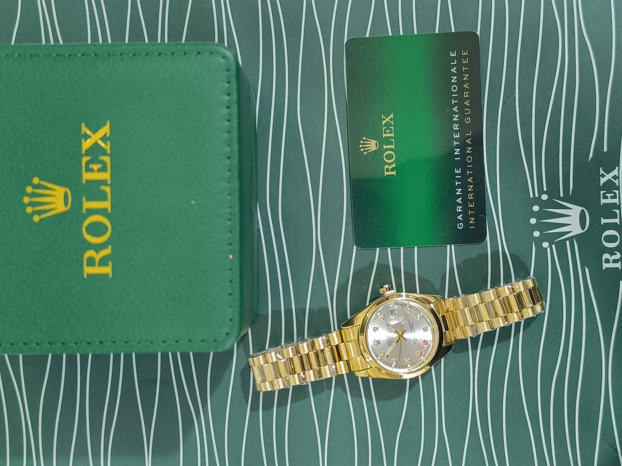 روليكس نسائي/ كوالتي عالي جدا طلاء ذهبي ثابت مختم 18K عداد شهري ضد الماء سويس ميد.♦♦


**إذا كنت صاحب هذا الإعلان وتريد حذفه لأي سبب، رجاءا أرسل رسالة إلى الدعم الفني**