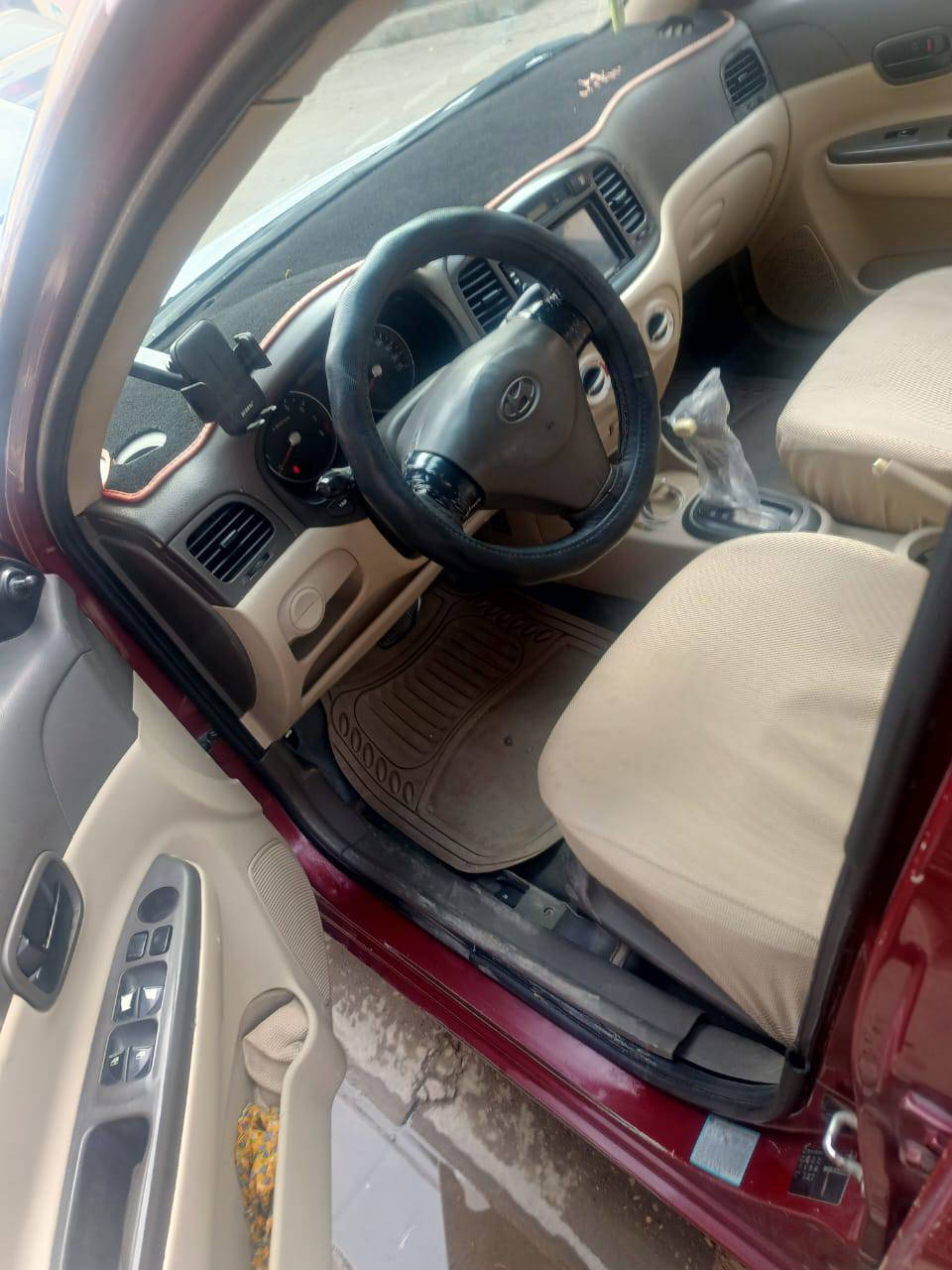 اكسنت 2009 هزه جديده رقم انبار جديد محرك 1600 بيهه جراد محرك كير خير من الله سعر ٧٧   بيه مجال عنوان بغداد الدوره  اتصال
***********
