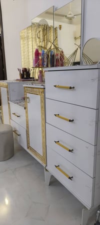 غرفه تركيا مستخدمه للبيع توصل عل رقم 07755067085 متوفر خاص